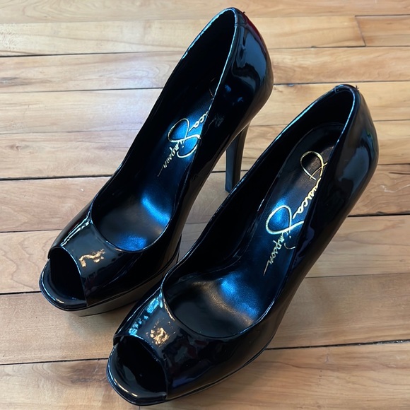 Jessica Simpson black platform heels - Picture 2 of 8